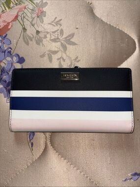 Kate Spade Striped Leather Continental Wallet Women’s Authentic